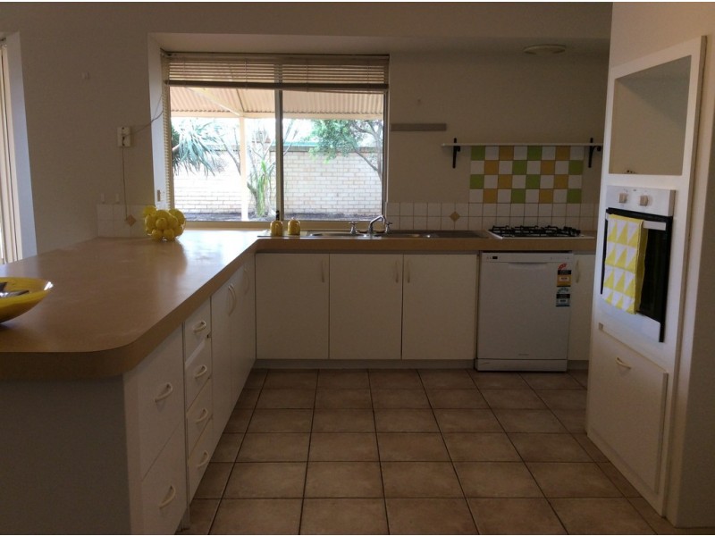 14 Cheviot Way, Eaton WA 6232