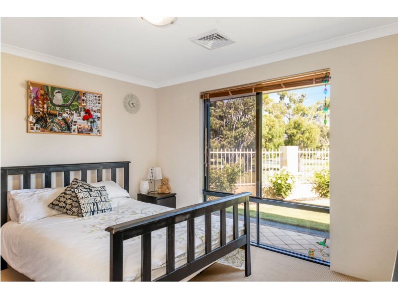 2 Fairhill Road, Australind WA 6233