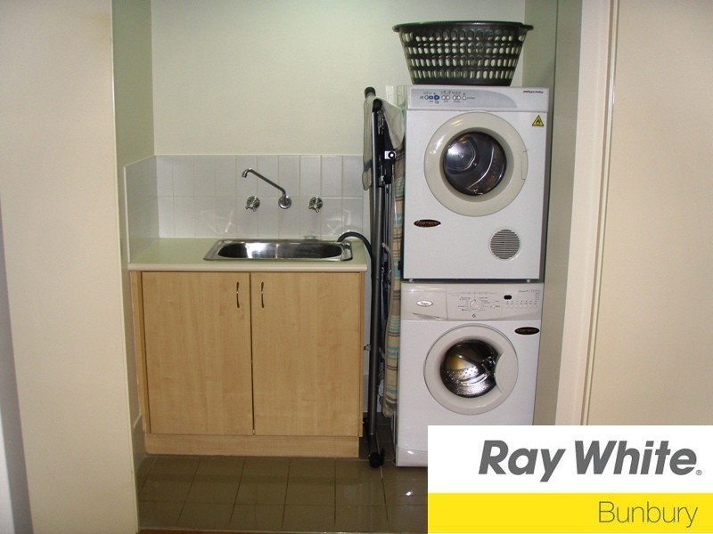 Unit 17/18-24 Bonnefoi Boulevard, Bunbury WA 6230