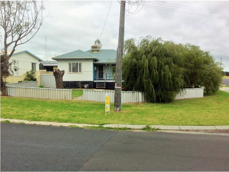 37 Hands Avenue, Carey Park WA 6230