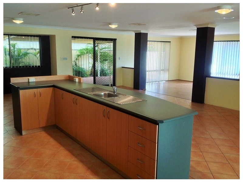 21 Bradford Loop, Eaton WA 6232