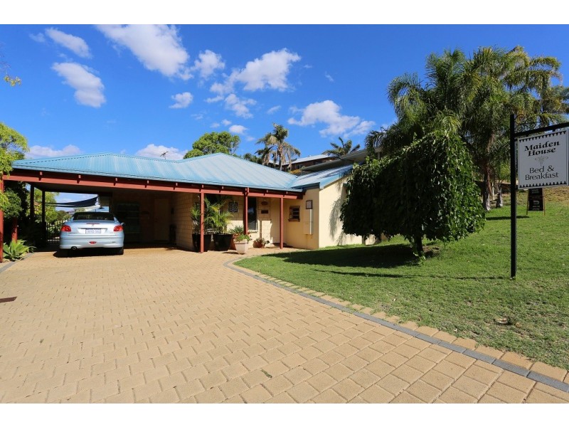 9 Nyabing Way, Withers WA 6230