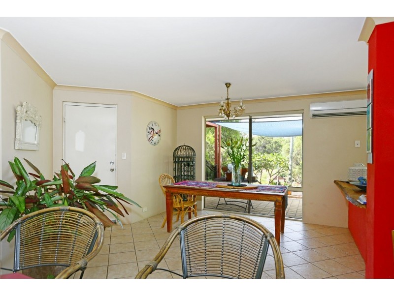 9 Nyabing Way, Withers WA 6230