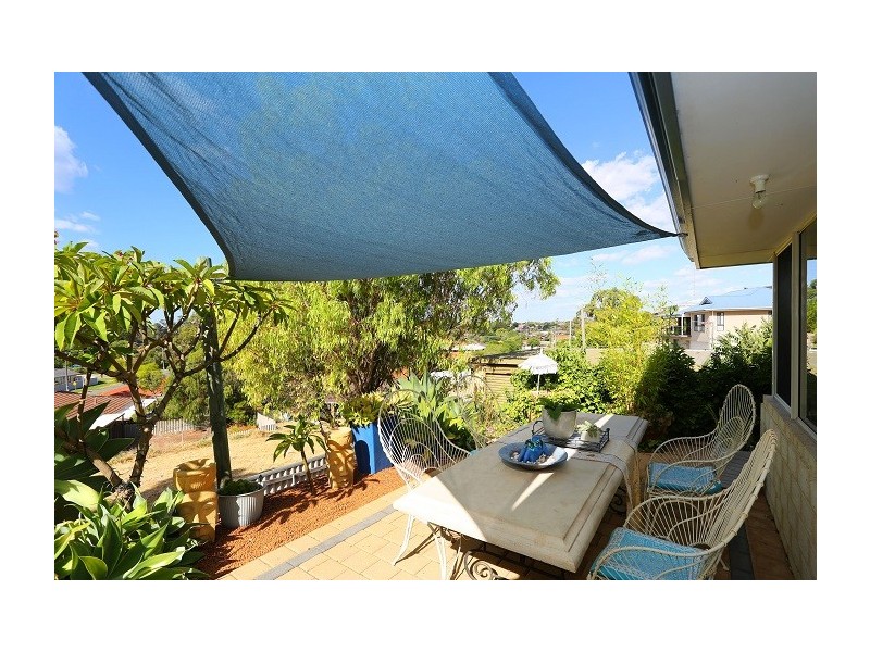 9 Nyabing Way, Withers WA 6230