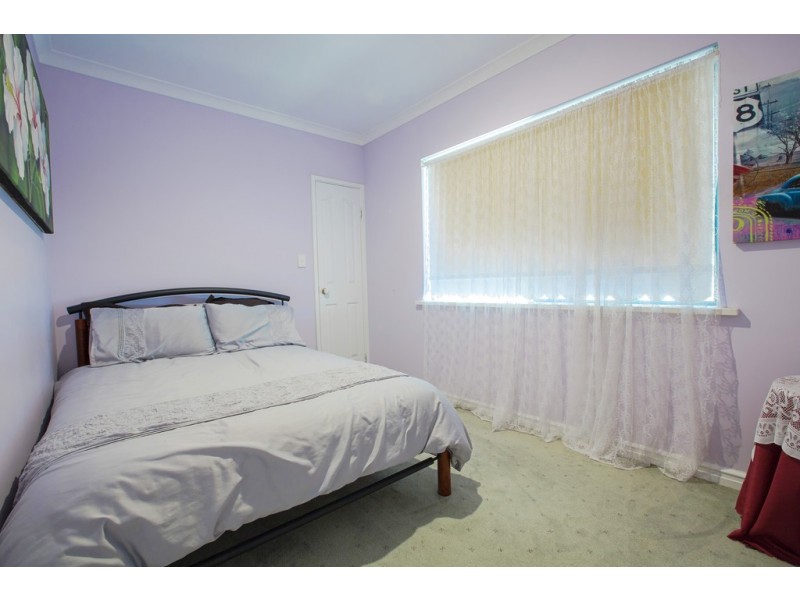 5 Leake Court, Leschenault WA 6233