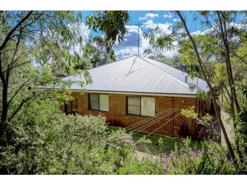 5 Leake Court, Leschenault WA 6233