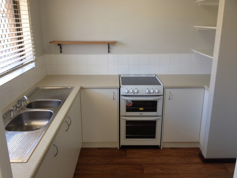 7/6 Hough Road, East Bunbury WA 6230