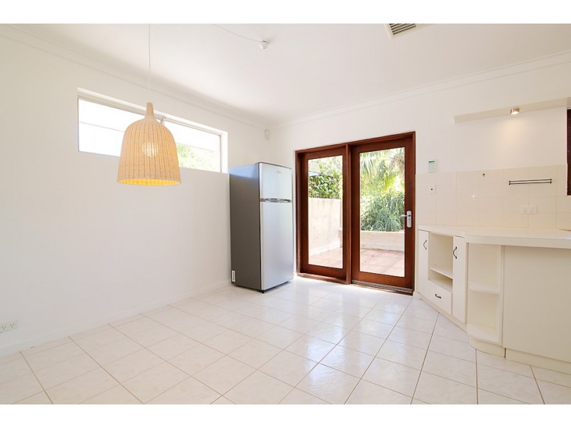 4 Sturt Street, South Bunbury WA 6230