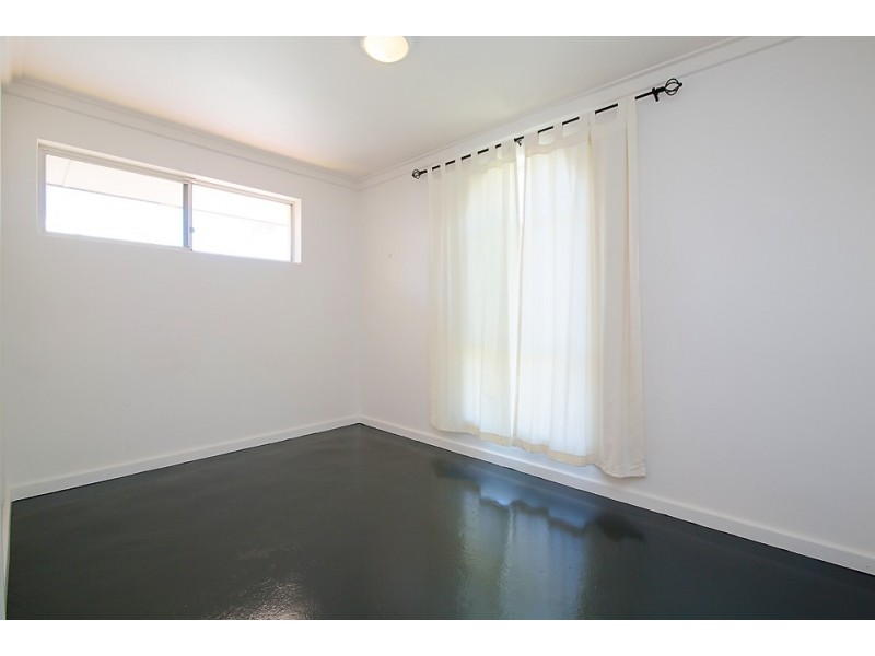 4 Sturt Street, South Bunbury WA 6230