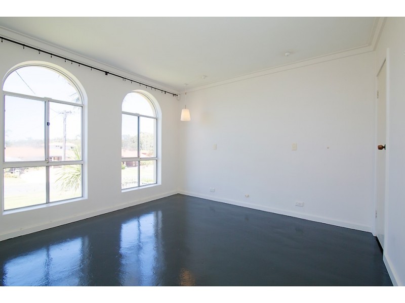 4 Sturt Street, South Bunbury WA 6230