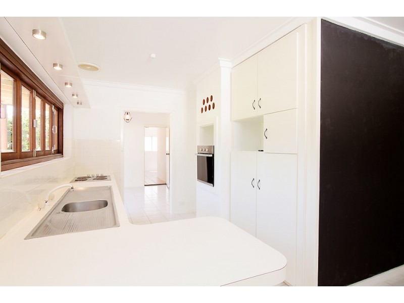 4 Sturt Street, South Bunbury WA 6230