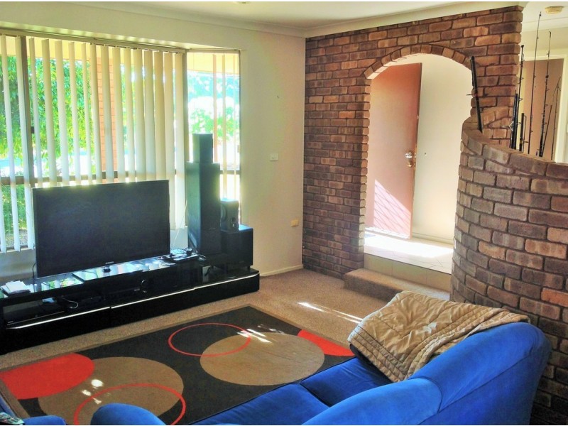 6 Ganfield Place, Australind WA 6233