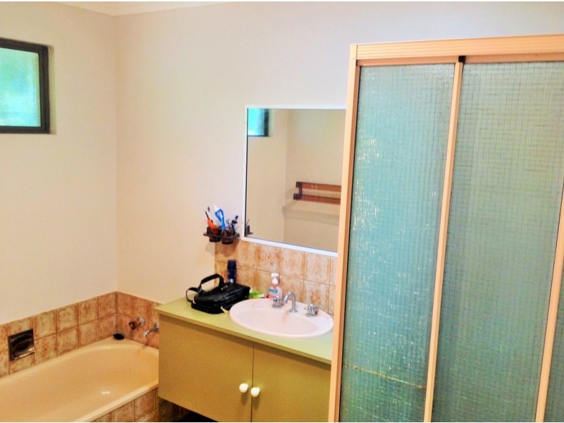 6 Ganfield Place, Australind WA 6233
