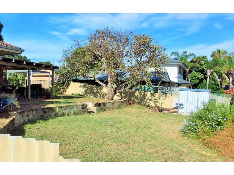 6 Ganfield Place, Australind WA 6233