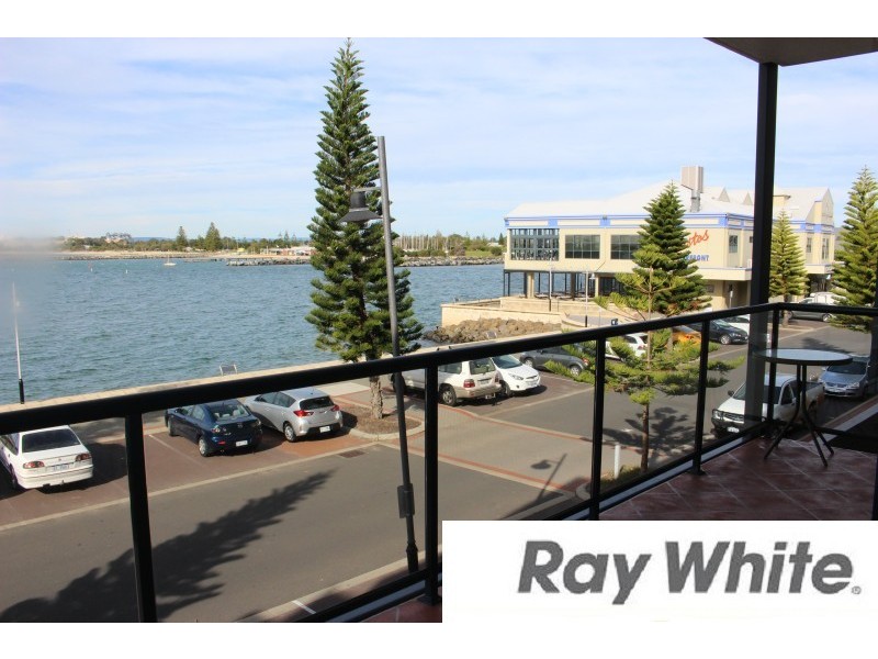 31/18-24 Bonnefoi Boulevard, Bunbury WA 6230