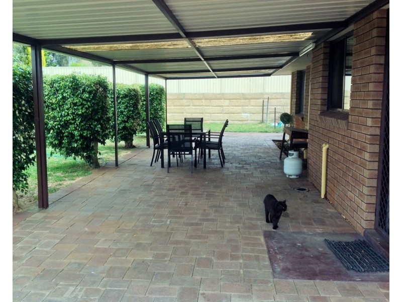 6 Parkfield Way, Australind WA 6233