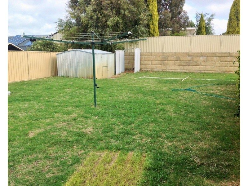 6 Parkfield Way, Australind WA 6233