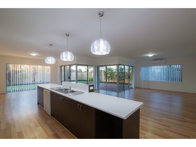 34 Nicolay Approach, Dalyellup WA 6230