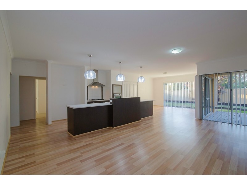 34 Nicolay Approach, Dalyellup WA 6230