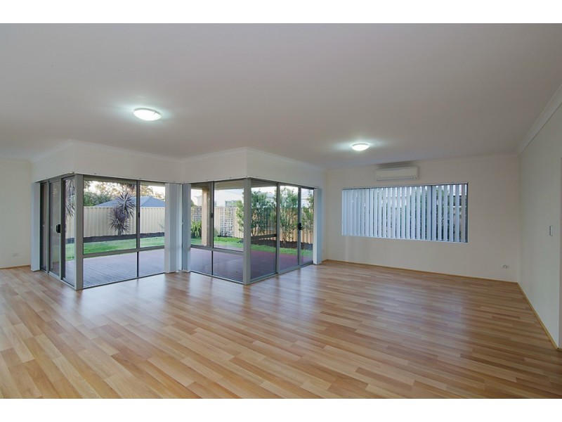 34 Nicolay Approach, Dalyellup WA 6230