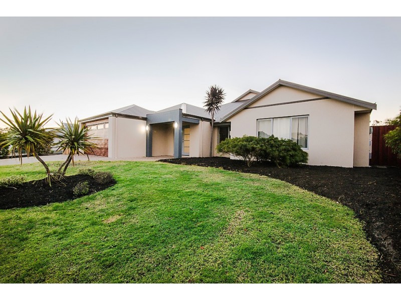 34 Nicolay Approach, Dalyellup WA 6230