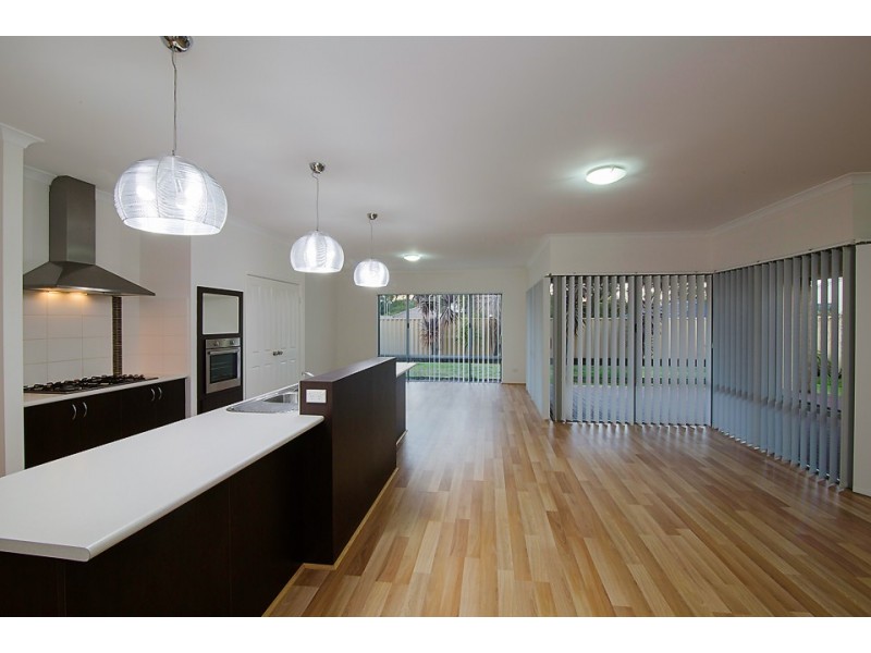 34 Nicolay Approach, Dalyellup WA 6230