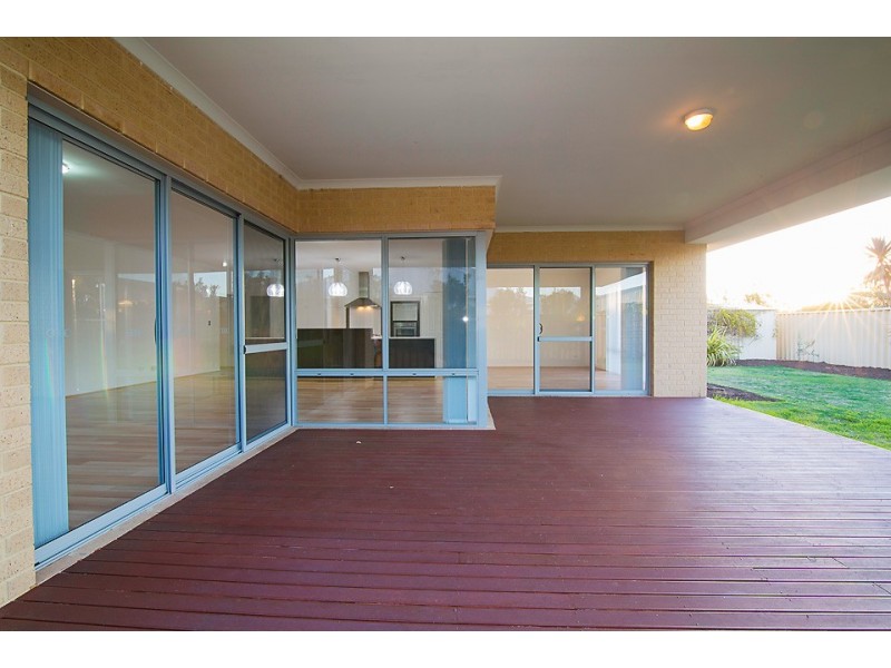 34 Nicolay Approach, Dalyellup WA 6230