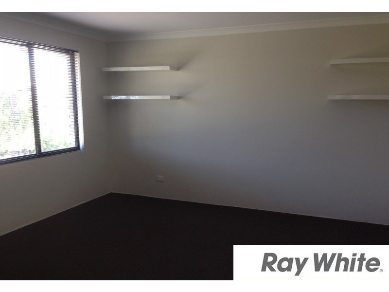 1 Clarence Crescent, Millbridge WA 6232