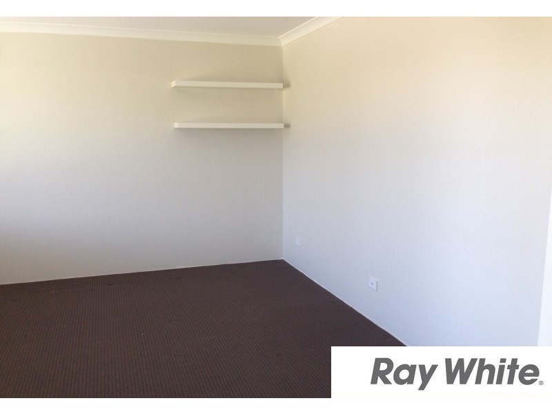 1 Clarence Crescent, Millbridge WA 6232