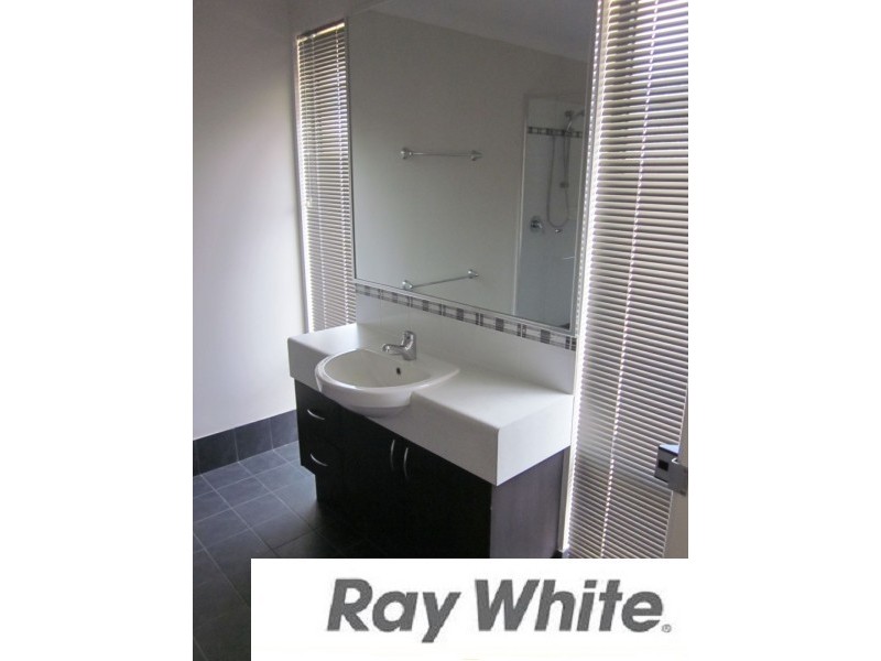 1 Clarence Crescent, Millbridge WA 6232