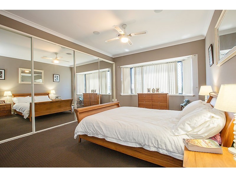 7 Claddagh Road, Australind WA 6233