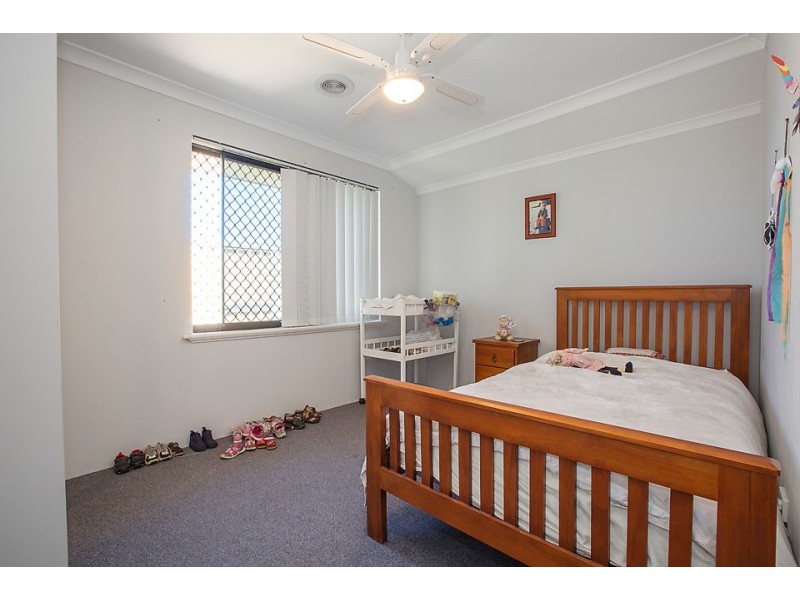 7 Claddagh Road, Australind WA 6233