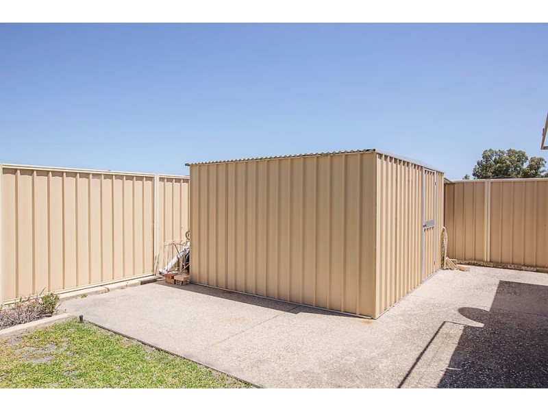 7 Claddagh Road, Australind WA 6233