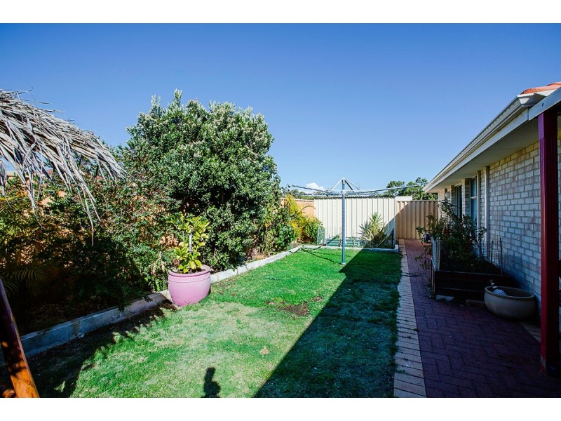 44 Peppermint Boulevard, College Grove WA 6230