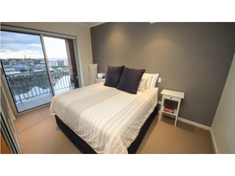 17/11 Prinsep Street, Bunbury WA 6230