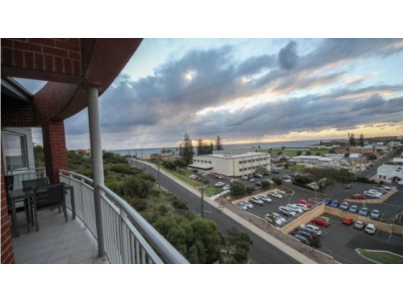 17/11 Prinsep Street, Bunbury WA 6230