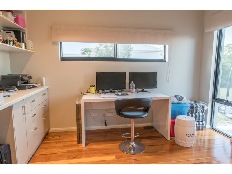 15 Katinka Street, Dalyellup WA 6230