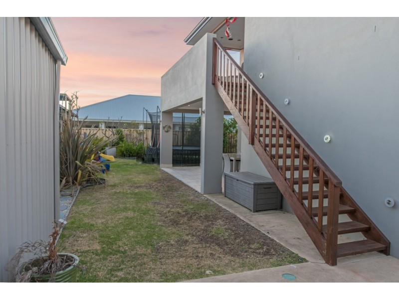 15 Katinka Street, Dalyellup WA 6230