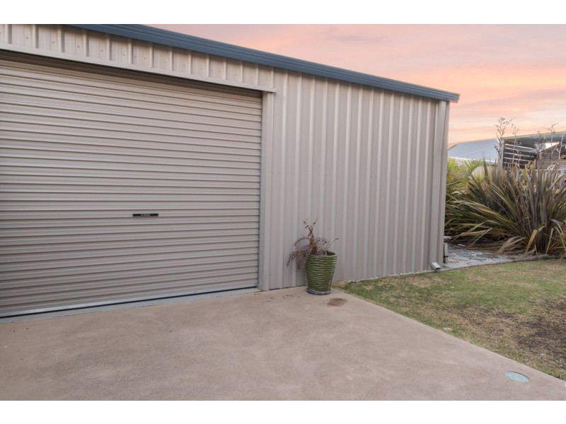 15 Katinka Street, Dalyellup WA 6230