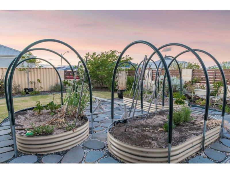 15 Katinka Street, Dalyellup WA 6230