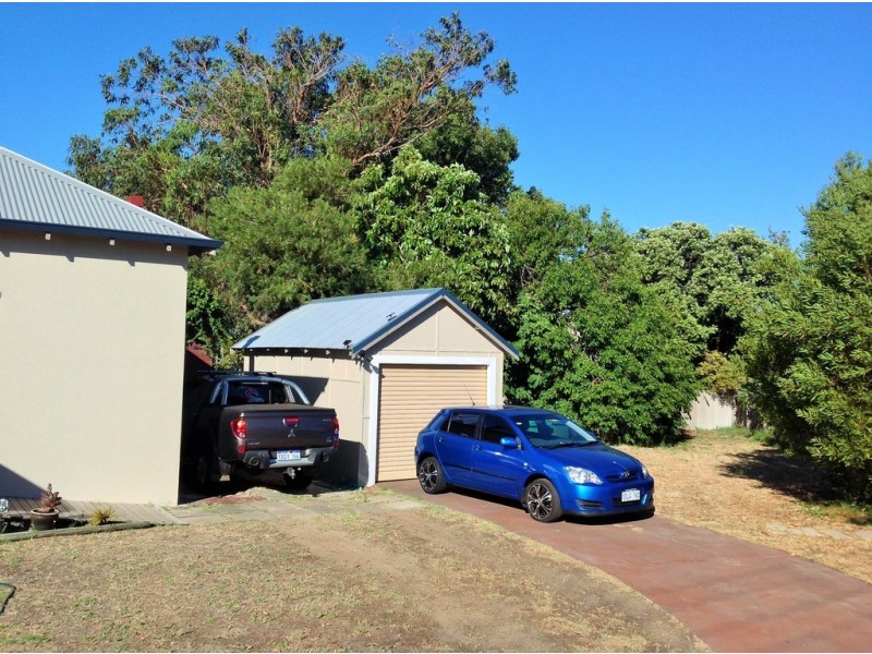 47 Beach Road, South Bunbury WA 6230