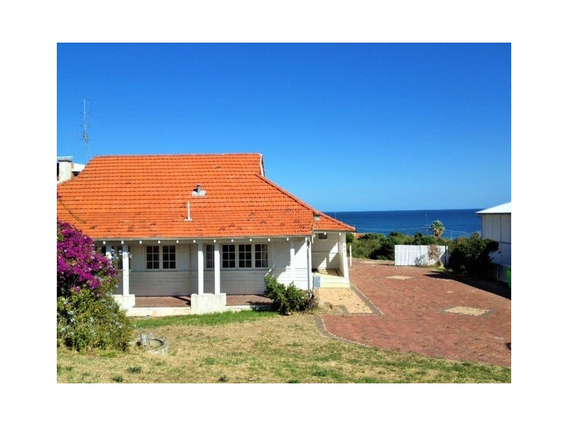 8 Haig Crescent, Bunbury WA 6230