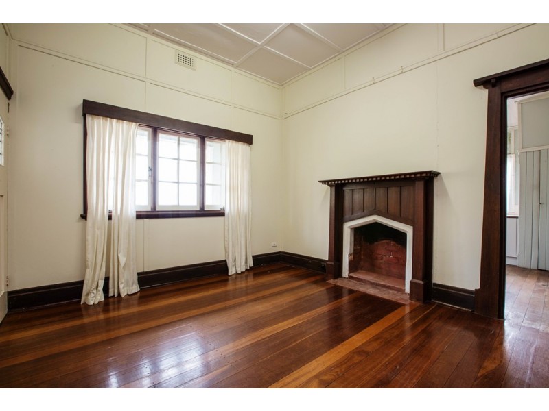 8 Haig Crescent, Bunbury WA 6230