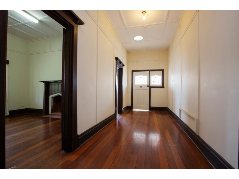 8 Haig Crescent, Bunbury WA 6230