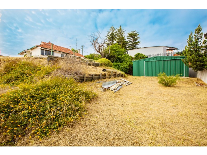 8 Haig Crescent, Bunbury WA 6230