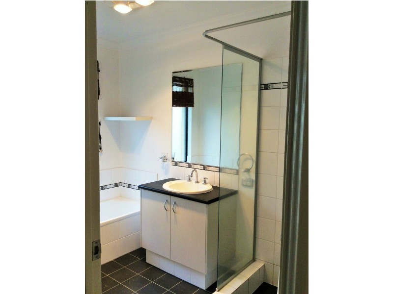 3 Poplar Brace, Glen Iris WA 6230