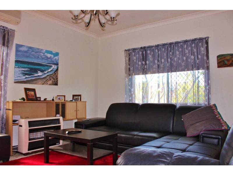 18 Teeluk Road, Carey Park WA 6230