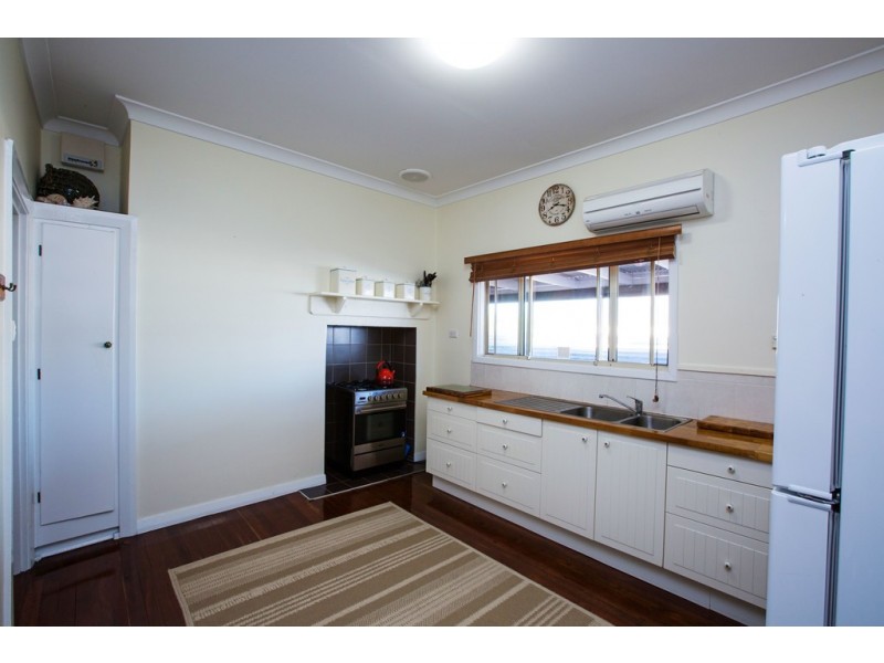 20A Frankel Street, Carey Park WA 6230