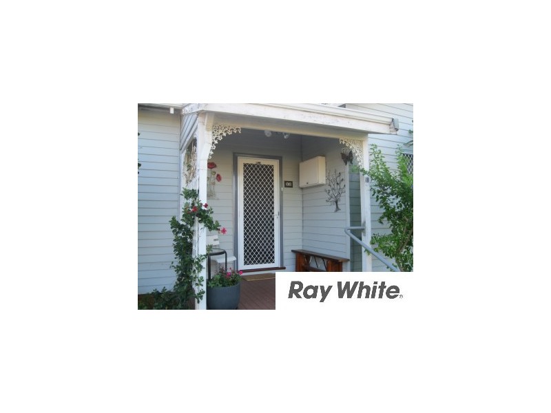 18 Teeluk Road, Carey Park WA 6230