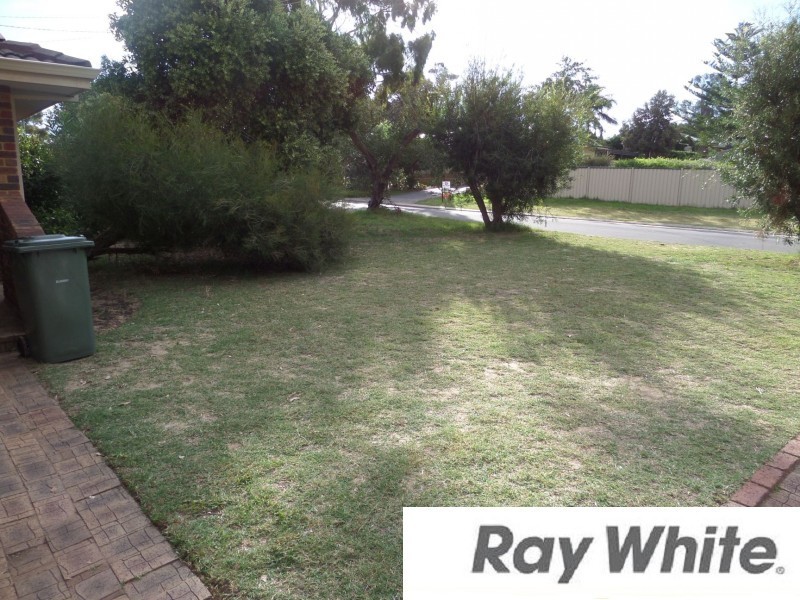 41 Whatman Way, Australind WA 6233